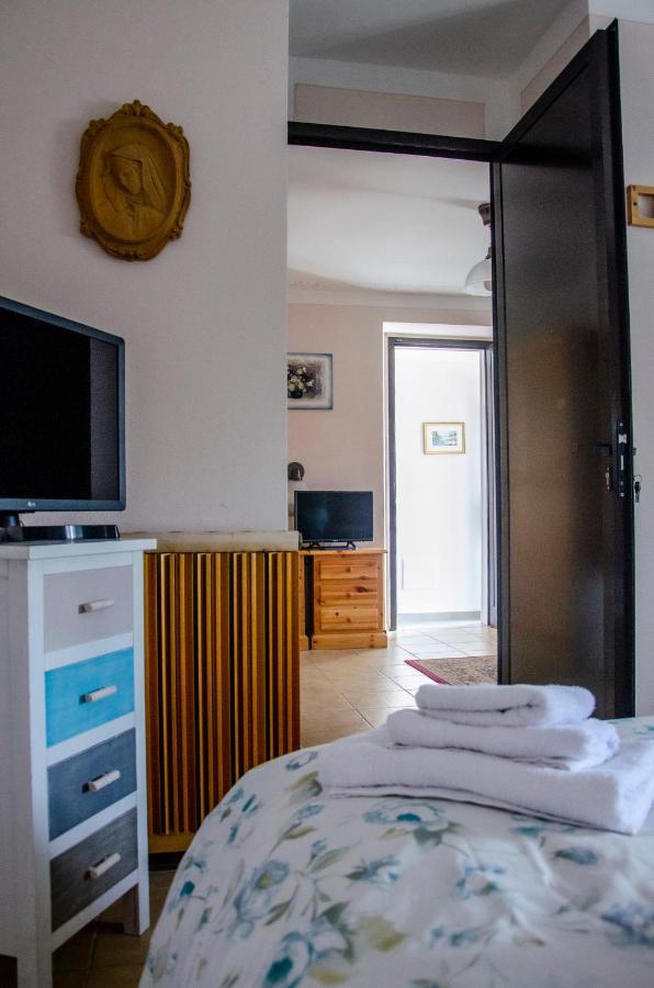 Bellosta Family Country Club Mb Alpe Moiana Armeno ภายนอก รูปภาพ