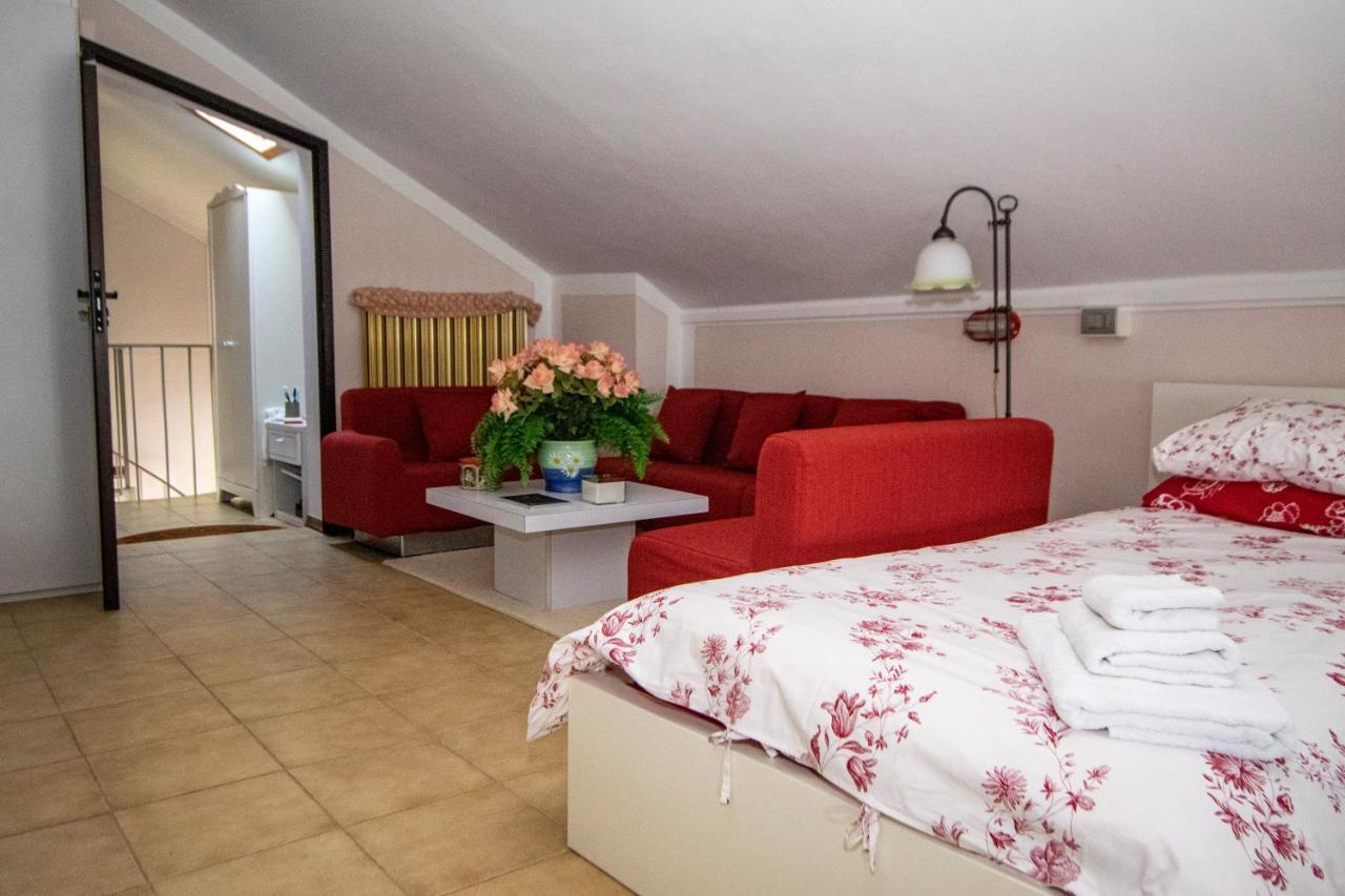 Bellosta Family Country Club Mb Alpe Moiana Armeno ภายนอก รูปภาพ