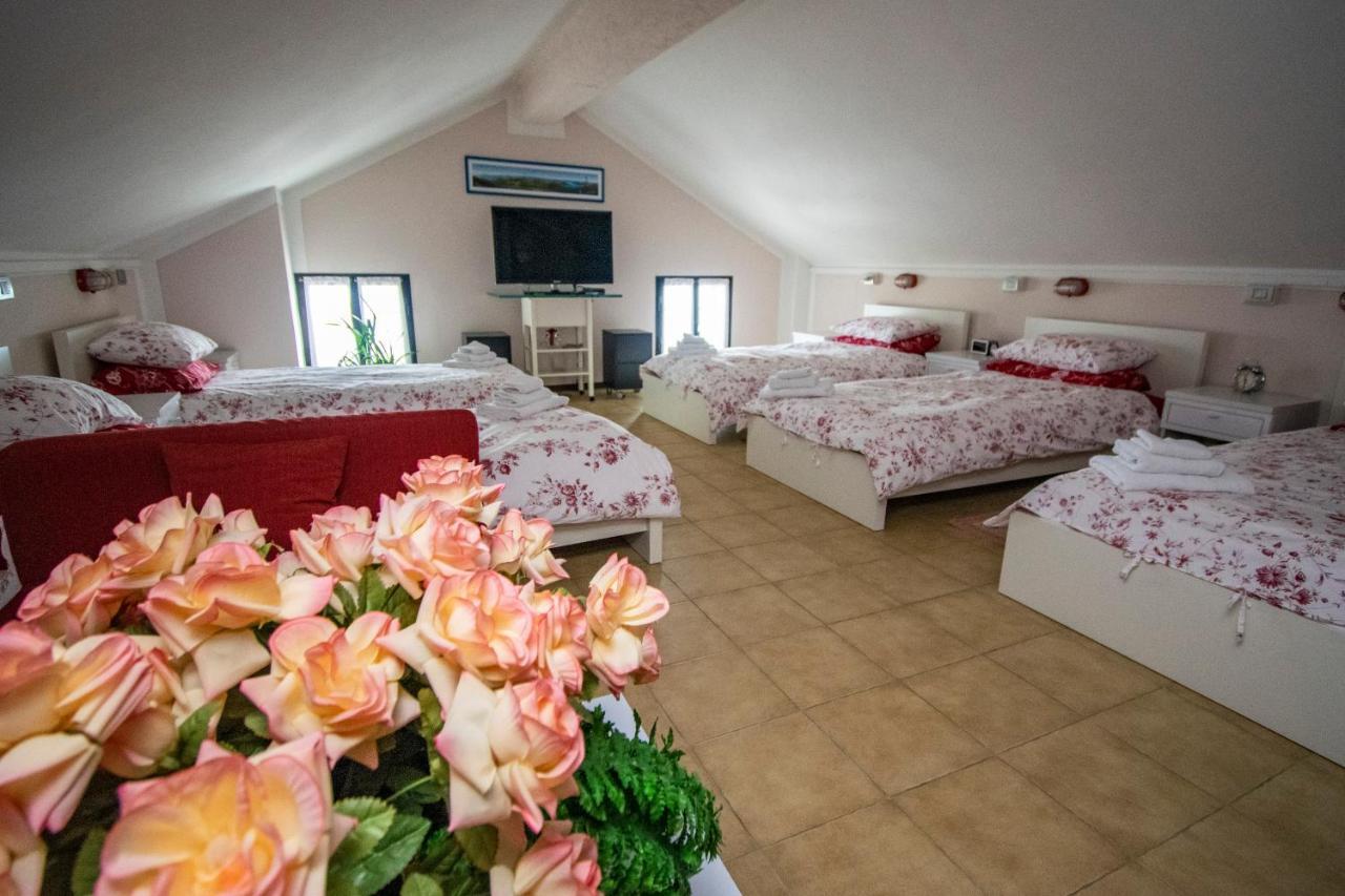 Bellosta Family Country Club Mb Alpe Moiana Armeno ภายนอก รูปภาพ