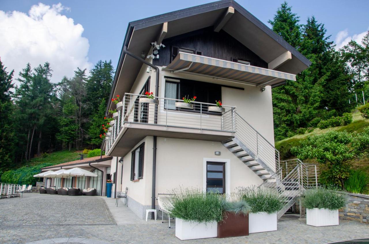 Bellosta Family Country Club Mb Alpe Moiana Armeno ภายนอก รูปภาพ